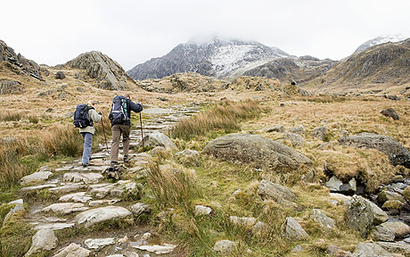 snowdonia walking