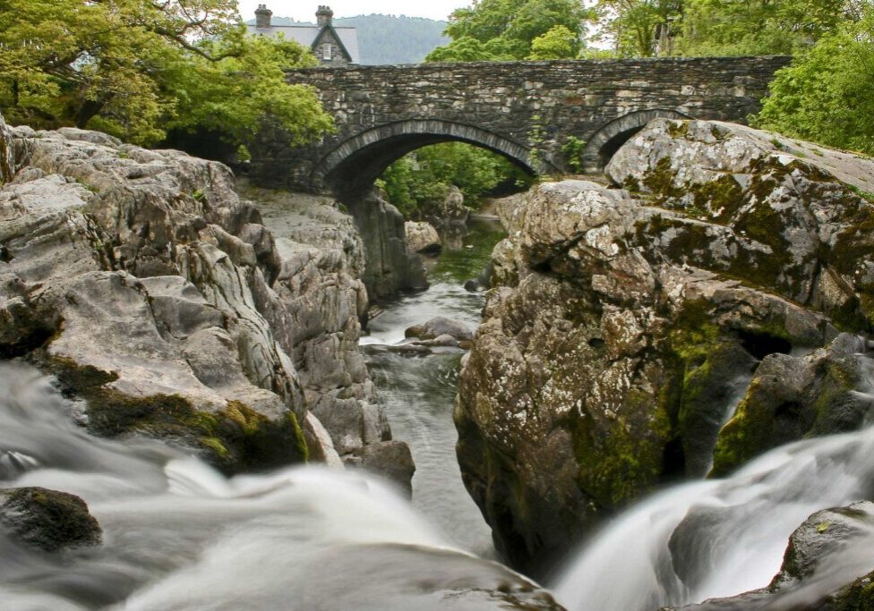 betws-y-coed-bridge-small